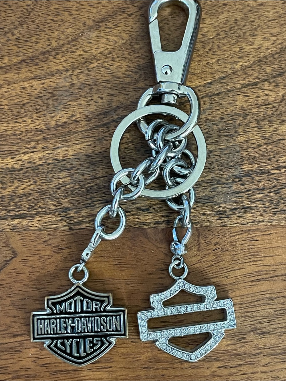 HARLEY-DAVIDSON 2009 Women’s Swarovski Elements Bar & Shield Bag Charm